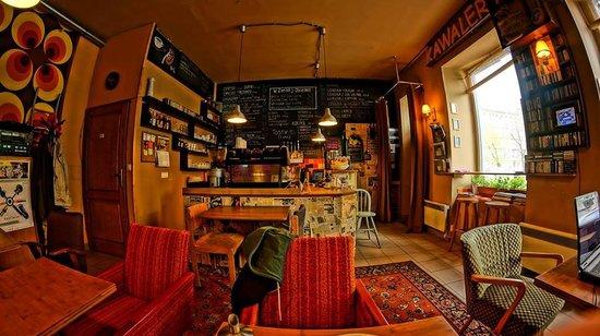 Kawalerka Cafe